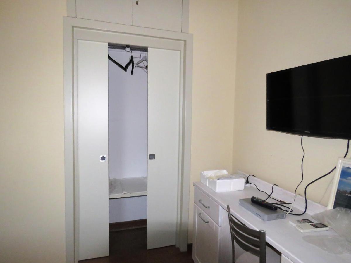 B&B Le Rose Del Tirreno Фалерна Екстериор снимка