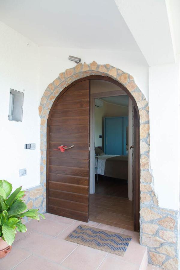 B&B Le Rose Del Tirreno Фалерна Екстериор снимка